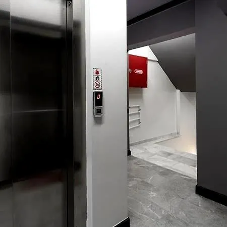 Apartahotel Global 2*
