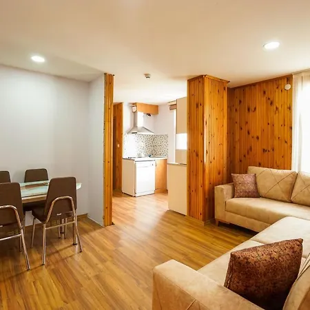 Aparthotel Element 2*