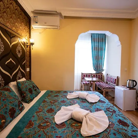 Paris Garden Bed & Breakfast Provincia di Istanbul
