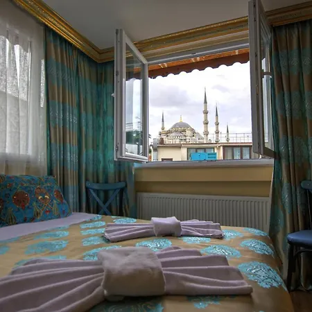Bed & Breakfast Paris Garden 3*