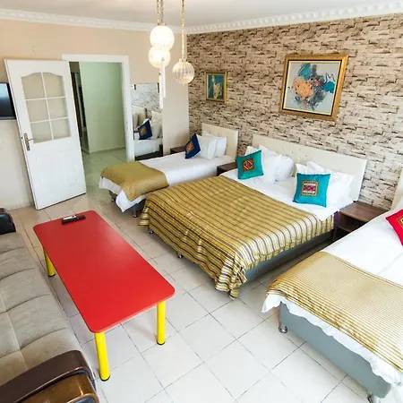 White Palace Apart Hotel Old City 2*