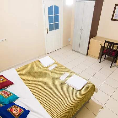 White Palace Apart Hotel Old City 2*