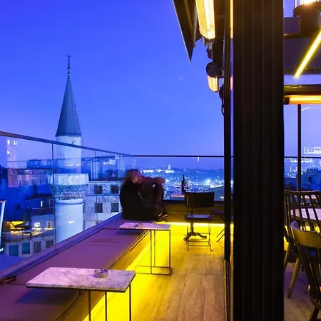 Duo Galata Otel *