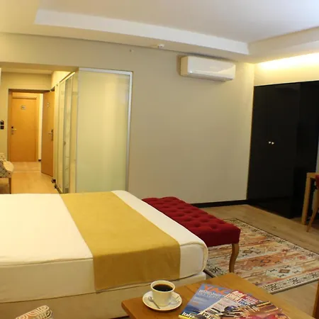 Hotel Vvr 4*