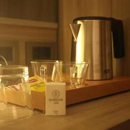 Otel Random 3*