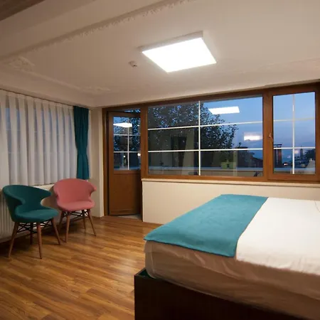 B&B Akbiyik Boutique