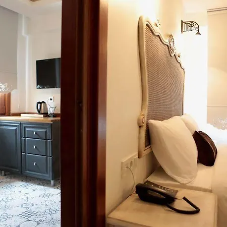 Oriella Hotel 5*