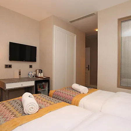 Berjer Boutique & Istanbul
