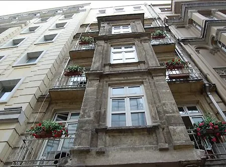 Istiklal Hotel