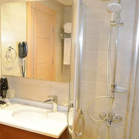 Vois Hotel 4*