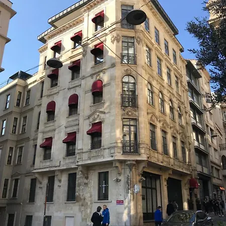 Galata M84 3*