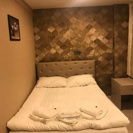 Grand Ahi Otel 3*