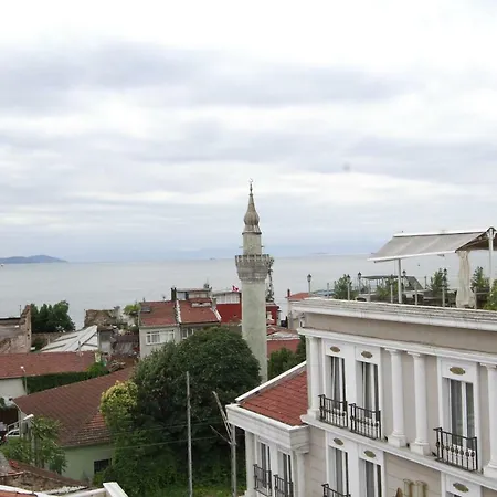 Hotel Agora Boutique & Bistro 3*