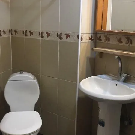 B&B Divan Wooden