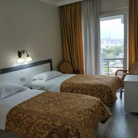 Hali מלון 3*