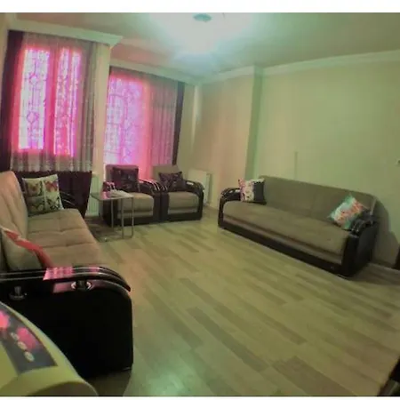 Omer Hayyam Suites Aparthotel