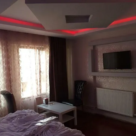 Blue Tower Aparthotel 3*