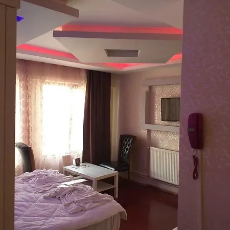 Blue Tower Aparthotel 3*