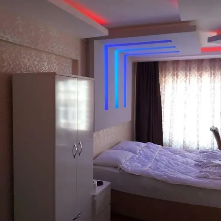 Blue Tower Aparthotel