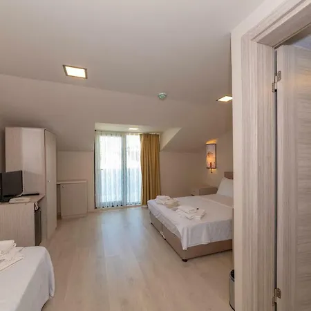 Grand Ahi Otel