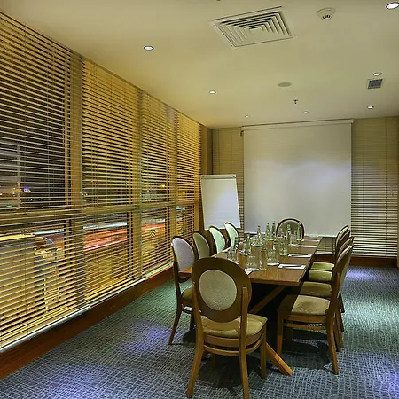 Hotel Park By Radisson Kavacik 4*