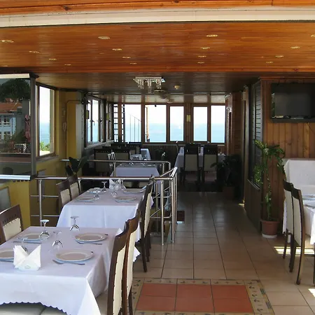 Hotel Abella 3*