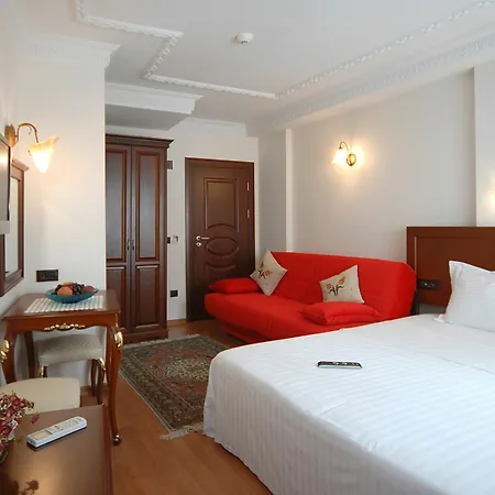 Ada Hotell