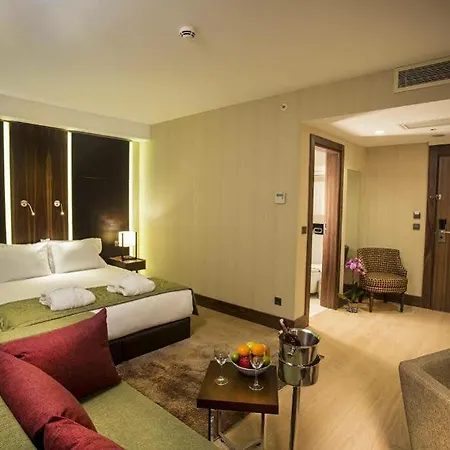 Ramada By Wyndham Florya 4* Istanbul