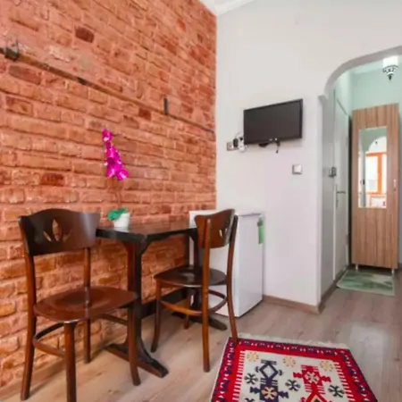 Balat House Aparthotel