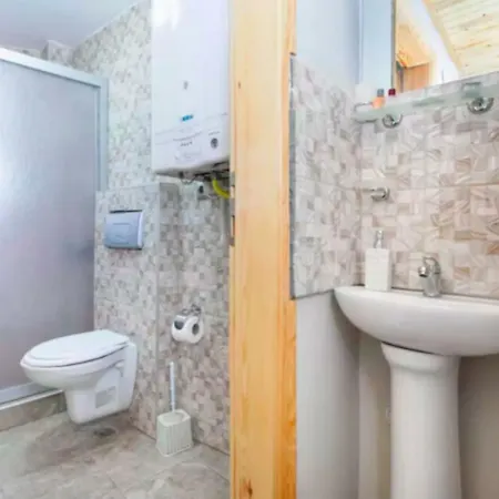 Balat House Aparthotel *