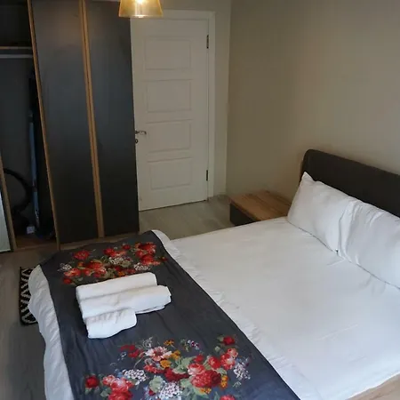 Kamondo Rooms 2*