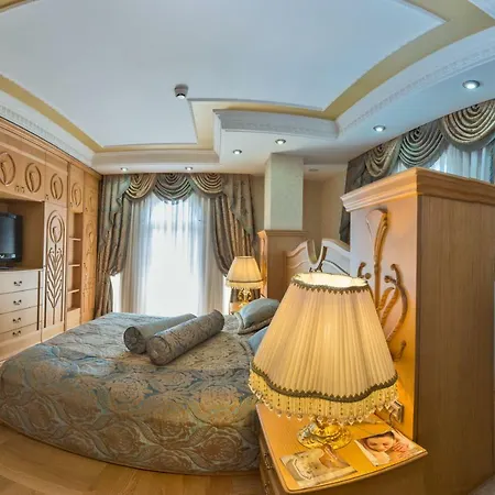 Hotel Wyndham Old 5*
