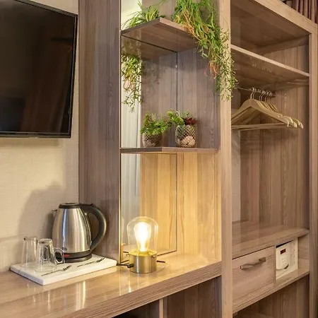 Hotel Nika & Cafe Istanbul