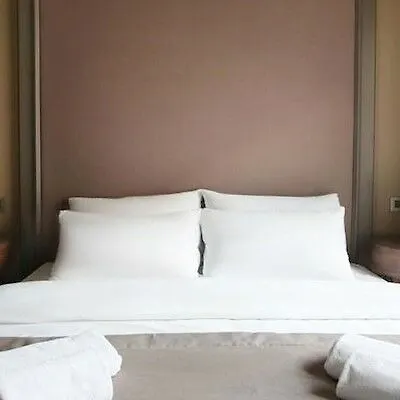 Taksim Premium 3*