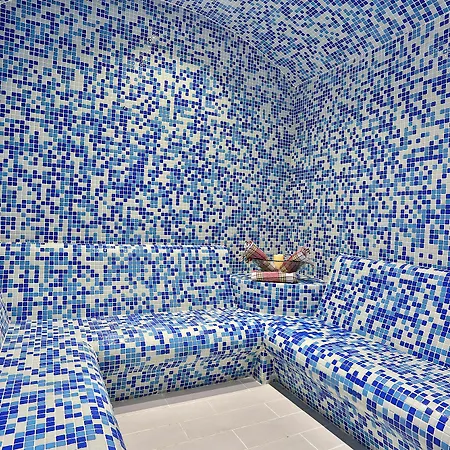 Mayi Hotel 5*