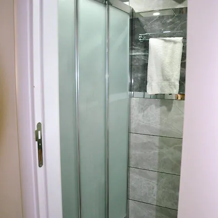 Cmy Aparthotel 3*