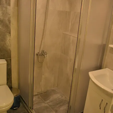 Hotel In 3*