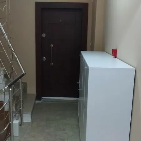 Kevin's Yeldeğirmeni * İstanbul