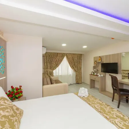 Raimond 3*