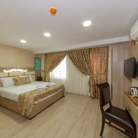 Raimond מלון 3*