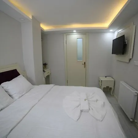 Taksim Diamond Szálloda 2*