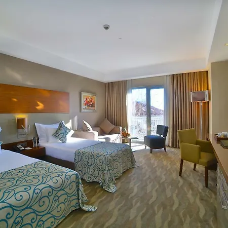 Hotel Innova Sultanahmet 4*