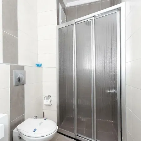Hotel Zengin 2*