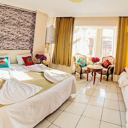 White Palace Apart Hotel Old City Hotel 2*