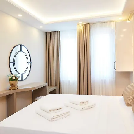 Seasons Apartment Istanbul