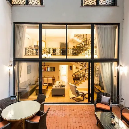 Amazing Triplex By Deniz Suites Apartment