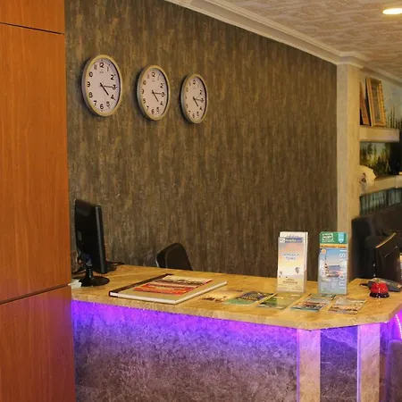 Hotel Omega
