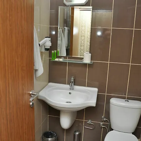 Oez Yavuz Hotel 3*