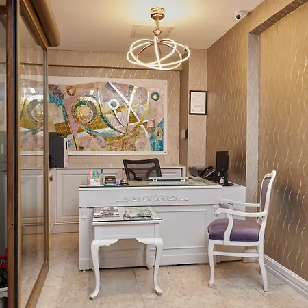 Hotel Albinas Old 4*