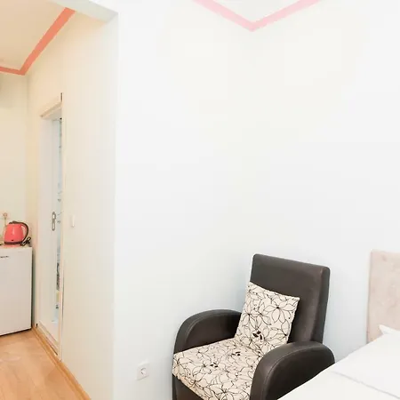 Taxim Elegance 2*